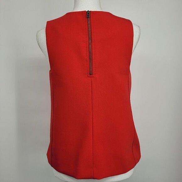 Halogen Red Sleeveless Structured Lined Top - Picture 3 of 7